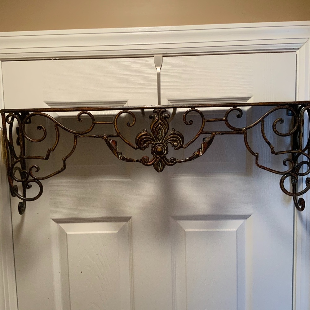 Shelf